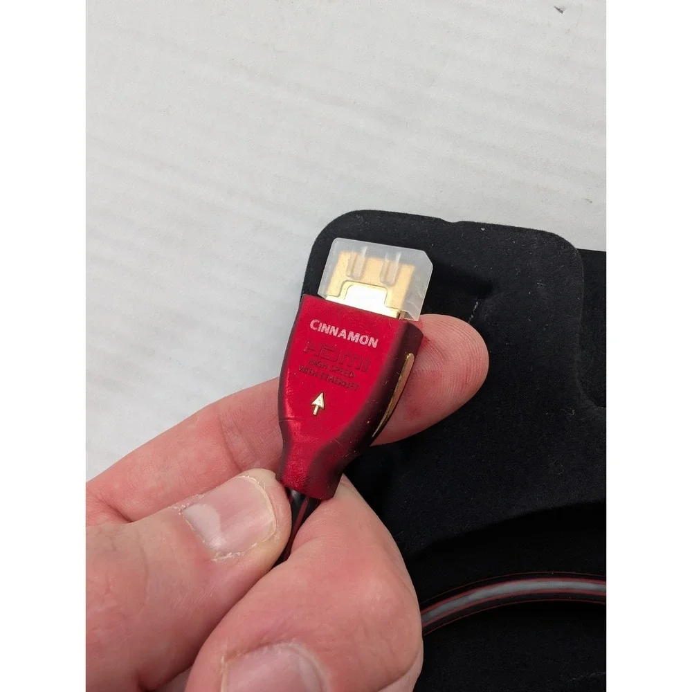READ AudioQuest Cinnamon High Speed HDMI Cable with Ethernet 1 Meter Red